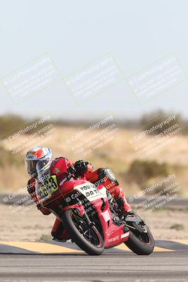 media/Oct-31-2025-CVMA Friday Practice (Fri) [[e9defcbea4]]/5-Racer 4 Practice - Trackday 1/Session 5 (Turn 4)/